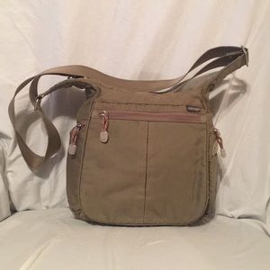 eBags travel crossbody